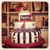 Carol Trentini publica foto do bolo do chá de bebê de seu primeiro filho, Bento