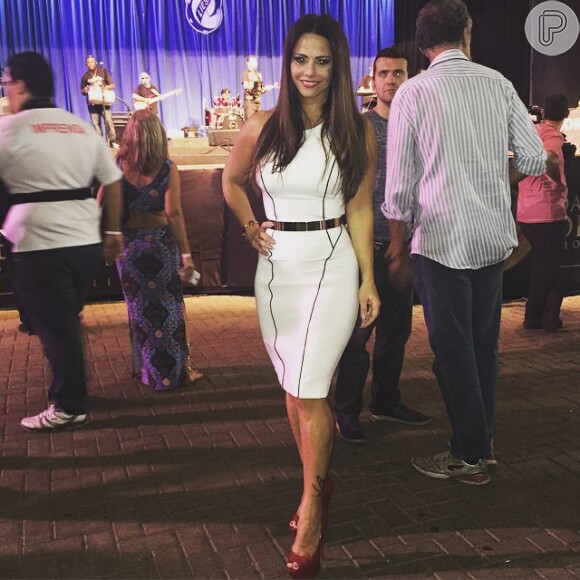 Viviane Araújo contou em entrevista que perdeu peso para participar do quadro 'Dança dos Famosos': 'Quero que meu parceiro possa me jogar para o alto'