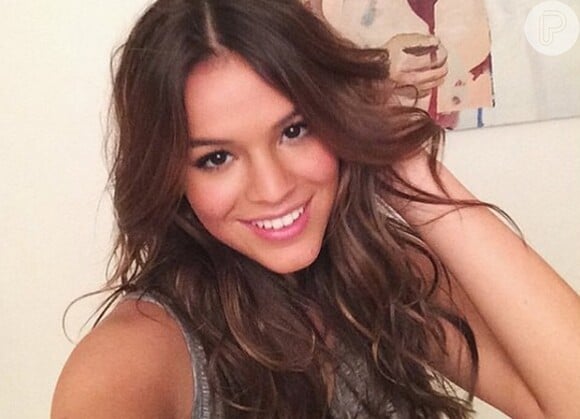 Com quase 10 milhões de seguidores no Instagram, Bruna Marquezine também aposta no Snapchat, aplicativo de vídeos