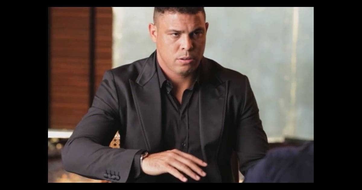 Ronaldo Fenômeno Grava Campanha Para Site De Pôquer Purepeople