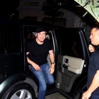 John Travolta pede reforço de seguranças durante sua passagem pelo RJ