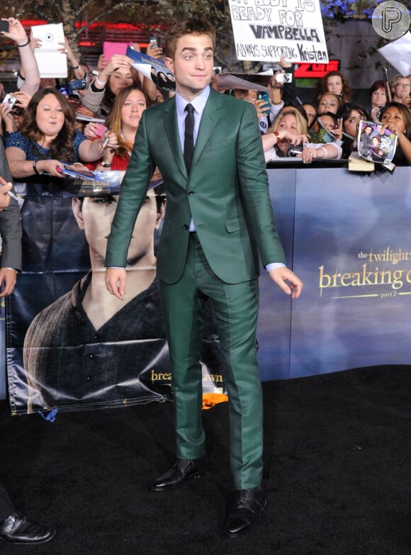 Robert Pattinson na pré-estreia de "Crepúsculo" - capítulo 5: Amanhecer - parte 2, em Los Angeles, em 12 de novembro 2012