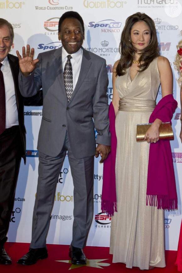 Pelé e Márcia Aoki participaram do Golden Foot 2012, que aconteceu em outubro de 2012 em Mônaco