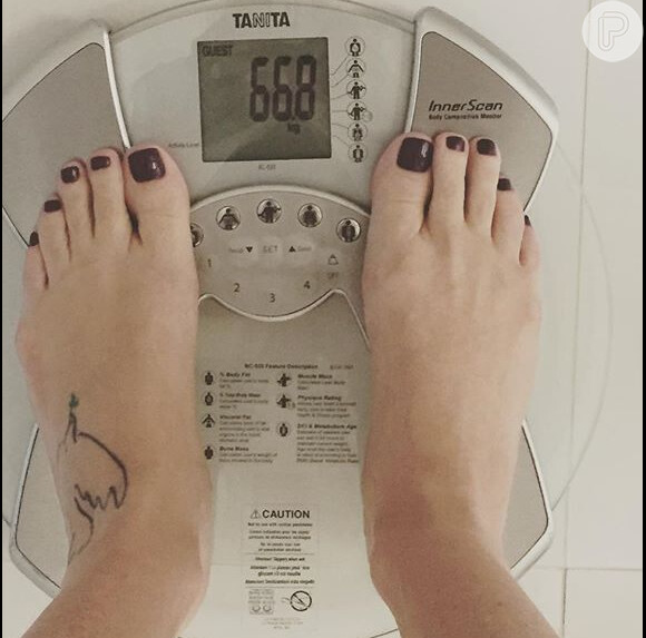 Atriz comemorou seu novo peso apenas 17 dias após o parto: 'Ontem, na médica, constatei que estou dois quilos mais magra do que quando engravidei'