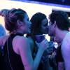 Bruna Marquezine e Maurício Destri trocaram beijos na terceira noite do Rock in Rio