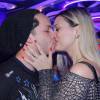 Rainer Cadete e Taianne Raveli estão juntos há três meses e trocaram beijos durante o Rock in Rio
