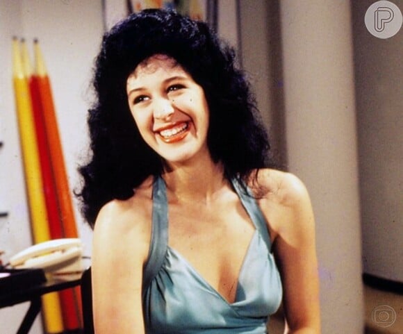 Monica Iozzi daria vida inicialmente à feirante Tancinha, papel de Claudia Raia em 'Sassaricando' (1987)
