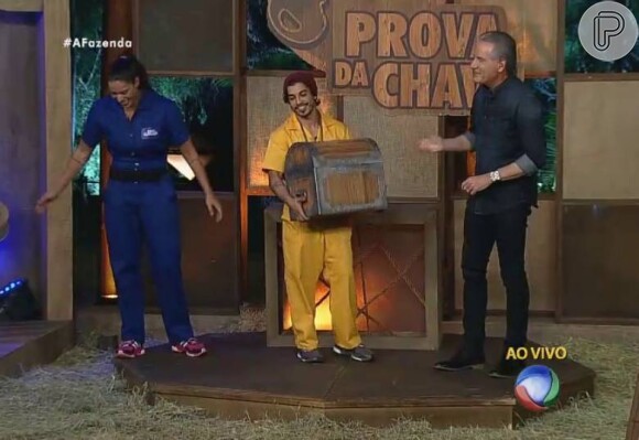 Douglas Sampaio venceu Rebeca Gusmão na primeira Prova da Chave de 'A Fazenda 8', na noite desta quinta-feira, 24 de setembro de 2015
