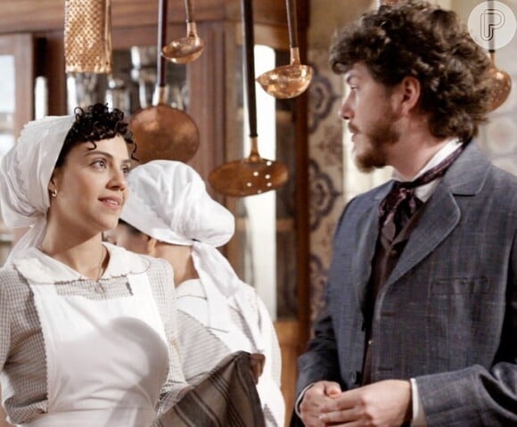 Afonso (Caio Paduan) se dispõe a se casar com Anita (Leticia Persiles) e assumir o filho que ela espera de Roberto (Rômulo Estrela), na novela 'Além do Tempo'