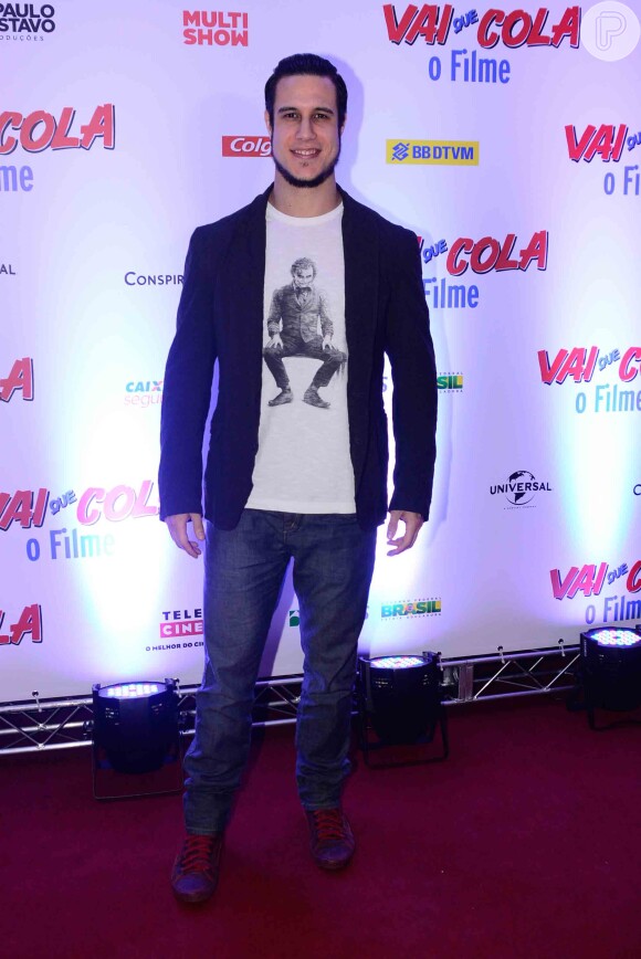 O ator Emiliano D'Avila também integra o elenco do filme