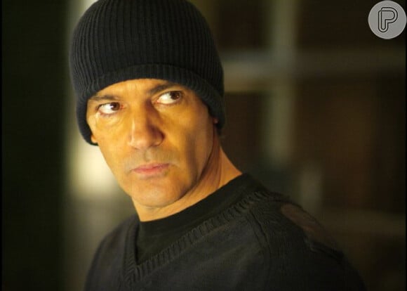No filme 'Jogo entre Ladrões' (2009), Antonio Banderas interpretou um criminoso que estava passando por uma maré de azar