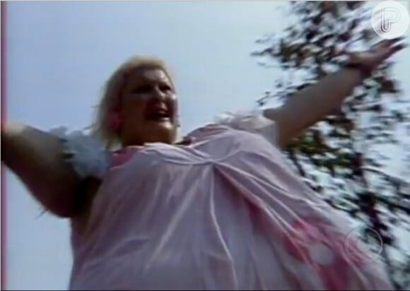 Wilza Carla interpretou Dona Redonda na primeira versão de 'Saramandaia' e explodiu no início da trama, que foi exibida em 1976