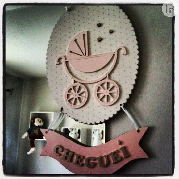 Carol Francischini publicou na rede social Instagram uma foto do enfeite do quarto de Valentina, sua primeira filha