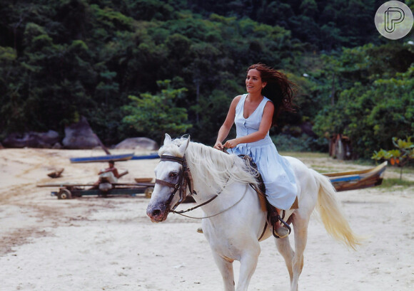 Em 'Mulheres de Areia' (1993), Gloria Pires interpretou as gêmeas Ruth e Raquel, protagonista e antagonista, respectivamente