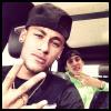 Neymar está de volta ao Brasil e posta foto no Instagram