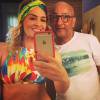 Aos 42 anos e mãe de três filhos, Angélica publicou no sábado (5), uma foto, no Instagram, onde aparece de Biquíni em uma gravação do 'Estrelas', na Bahia