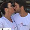 Ivete Sangalo beija o marido, Daniel Cady, que comprou um cachorrinho para a família