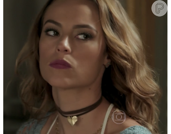 Melissa (Paolla Oliveira) revela que Alex (Kadu Schons) é filho de Roberto (Rômulo Estrela) e não de Felipe (Rafael Cardoso), na novela 'Além do Tempo'