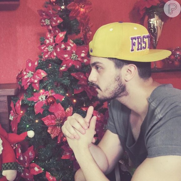 Luan Santana desejou aos fãs um Feliz Natal pelo Instagram