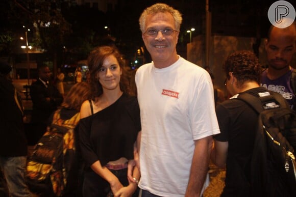 Anna é filha de Pedro com a jornalista Renée Castelo Branco