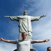 O ator em um dos pontos turísticos mais visitados do Rio de Janeiro: o Cristo Redentor
