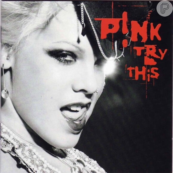 Pink optou por uma foto com uma pegada mais sexy para a capa do cd 'Try This', em 2003. A escolha contrasta com o visual adolescente e o cabelo rosa do álbum anterior