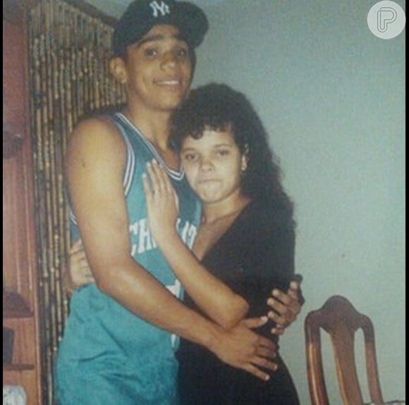 Naldo e Branka Silva, na época que namorava a ex-mulher, mão de Pablo Jorge, seu filho de 16 anos