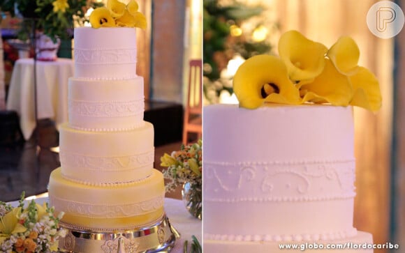No bolo de casamento de Ester (Grazi Massafera) e Cassiano (Henri Castelli) os copos de leite amarelos também aparecem, em 'Flor do Caribe'
