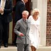 Camilla Parker-Bowles, mulher do Príncipe Charles, perdeu posto de avó mais estilosa do Reino Unido para a mãe de Kate Middleton, Carole