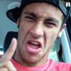 Neymar faz careta em vídeo