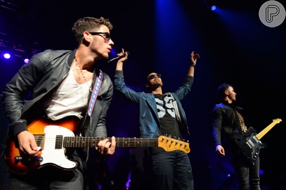 A banda Jonas Brothers veio ao Brasil em março desse ano e fez cinco shows pelo país