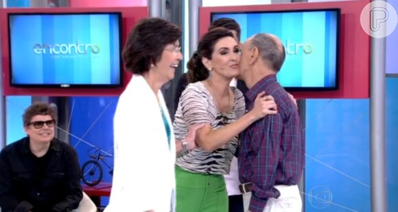 Fátima Bernardes recebe os pais, Amâncio e Eunice, em seu programa. Ela faz 51 anos em 17 de setembro de 2013