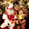 Davi Lucca posa pela primeira vez ao lado do Papai Noel, em 19 de dezembro de 2012, foto reproduzida do Instagram