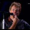 Bon Jovi convoca a fã Rosana Guedes para beijá-lo, levando o público do Rock in Rio ao delírio