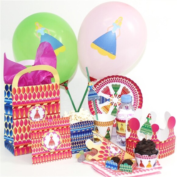 A empresa Bossinha forneceu a decoração com tema das Princesas para a festa de Eva