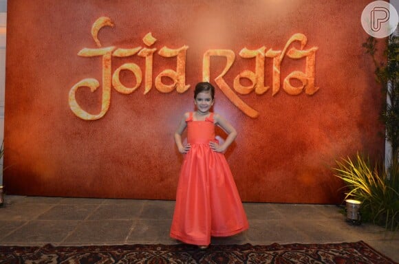 Mel Maia tem 9 anos e é protagonista da novela 'Joia Rara'