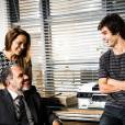 Germano (Humberto Martins) diz a Lili (Vivianne Pasmanter) que eles serão felizes com Fabinho, seu filho, na novela 'Totalmente Demais'