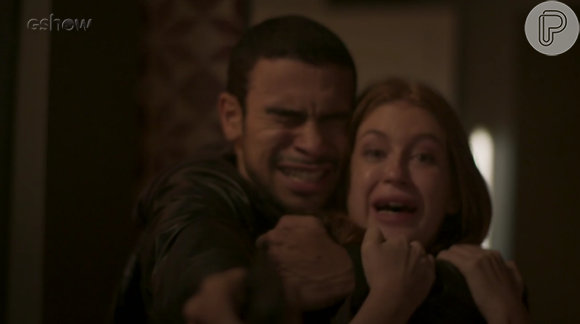 Em 'Totalmente Demais', Sofia (Priscila Steinman) trai Jacaré (Sérgio Malheiros) e o vilão acaba atirando na namorada