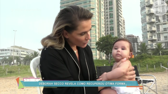 Deborah Secco comentou as descobertas da maternidade após o nascimento da filha, Maria Flor, fruto de seu relacionamento com Hugo Moura: ''Para a gente, cada dia dela é uma descoberta'