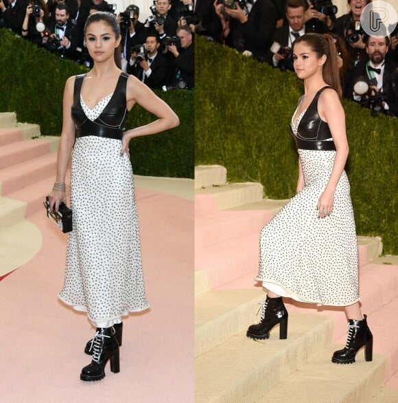 Selena Gomez usou um vestido da grife Louis Vuitton e coturno no MET Gala nesta segunda-feira, dia 02 de maio de 2016