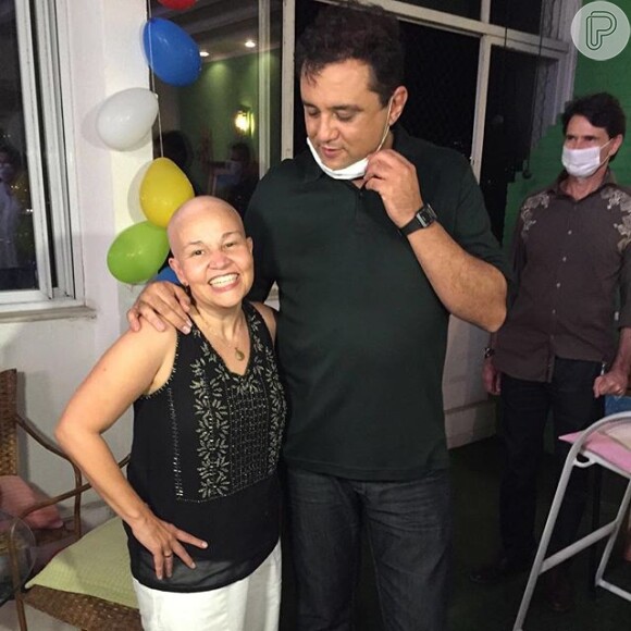 Claudia Rodrigues revelou a Geraldo Luis ter passado por implante de células-tronco para se curar de uma esclerose múltipla