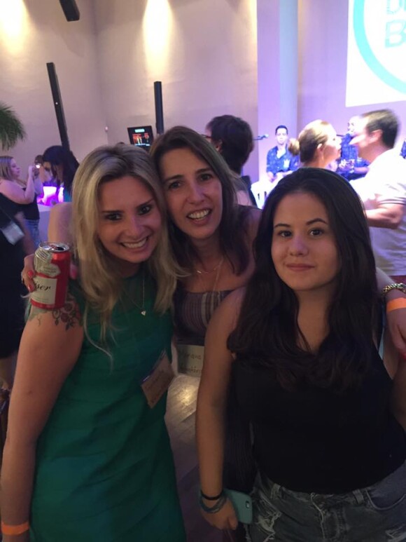 Ana Karolina Lannes aparece bem diferente nas redes sociais 4 anos depois de viver a Ágata, em 'Avenida Brasil'