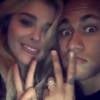 Após boatos de affair com Neymar, Chloë Grace Moretz confirma