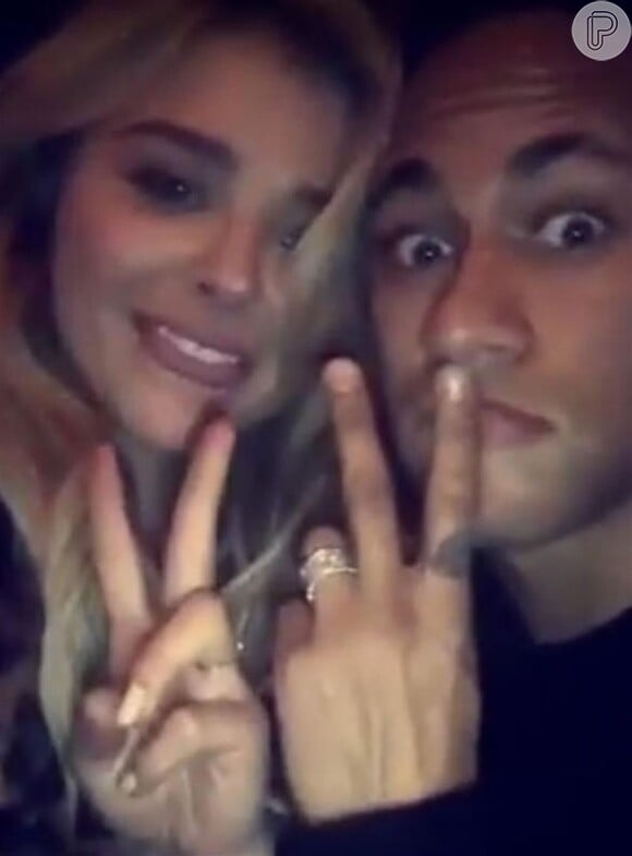 Foto: A Imprensa internacional repercutiu o suposto affair de Neymar e Chloë  Grace Moretz, após os dois gravarem um vídeo juntos no Snapchat - Purepeople