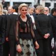 Kristen Stewart usou look Chanel para a noite de abertura do Festival de Cannes, na quarta-feira, 11 de maio de 2016