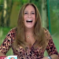 Susana Vieira revê clipe no 'Vídeo Show' e brinca: 'Gostava de pegar cameraman'