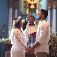 Preta Gil e Rodrigo Godoy renovam votos de casamento em Trancoso: 'Inesquecível'