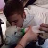 Justin Bieber foi flagrado com um filhote de leão nos bastidores de um show seu em Toronto