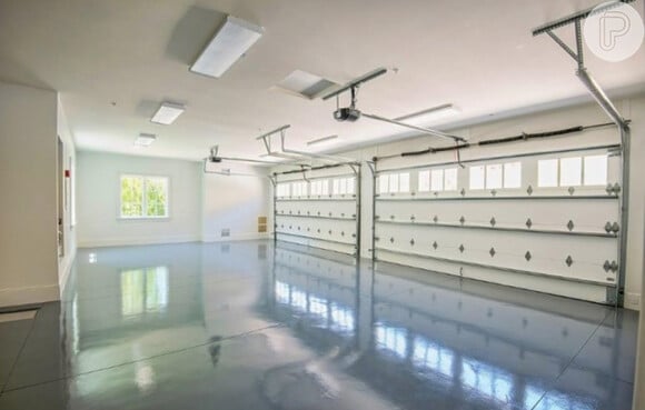 Aos 18 anos, Kylie Jenner compra nova mansão de R$ 21 milhões nos EUA