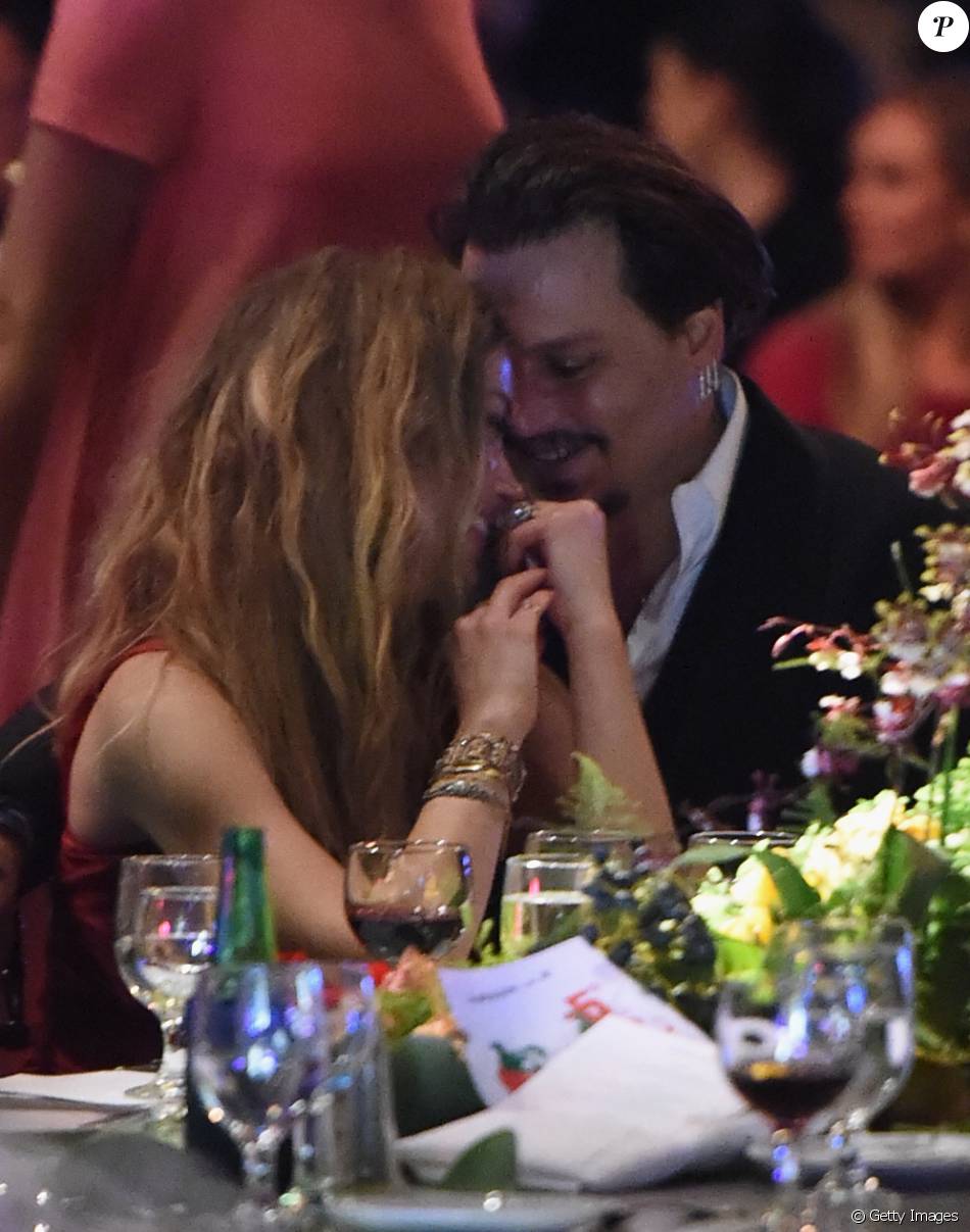 Johnny Depp E Amber Heard Se Casaram Em Janeiro De 2015 Em Uma